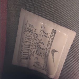 WOMENS NIKE TENNIS SHOES